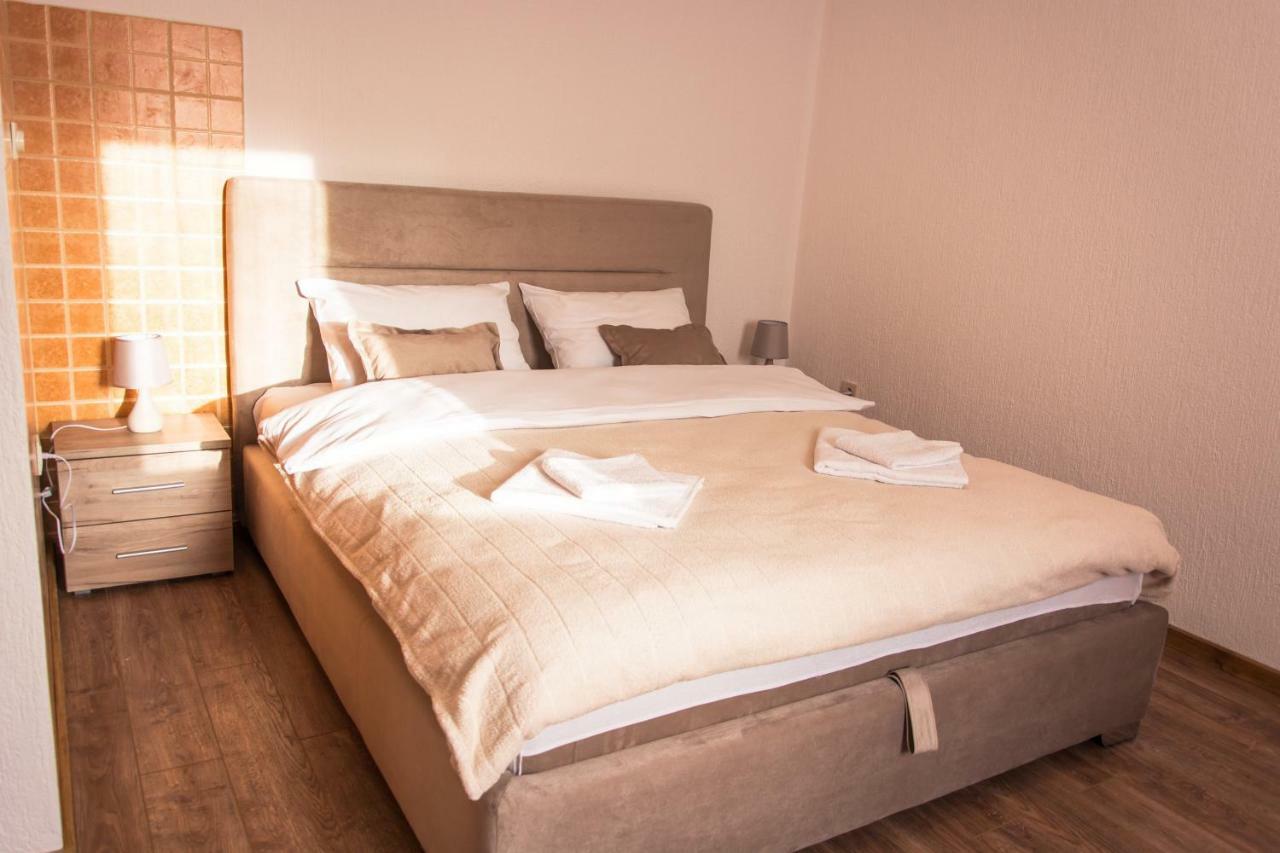 Apartmani Stari Gaj Žabljak Exteriör bild
